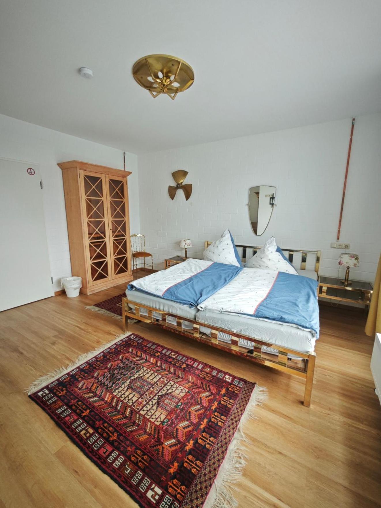 Mine Hotel Weilerswist المظهر الخارجي الصورة